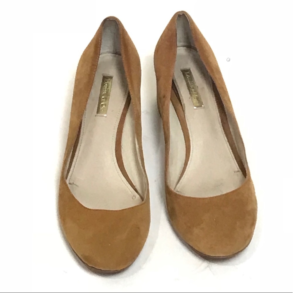 Louise et Cie Suede Round Toe Block Heel Pumps